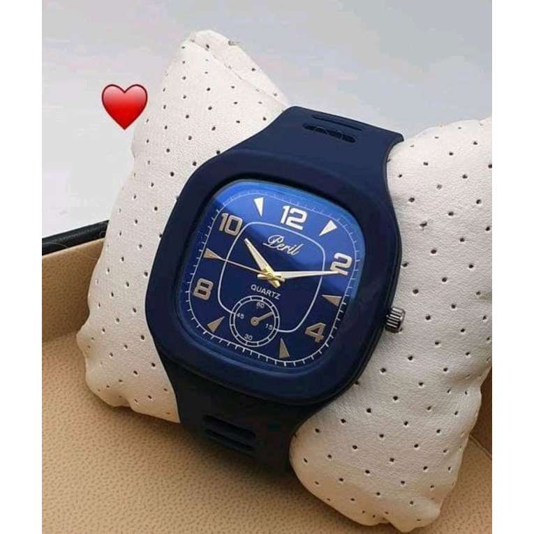 classic silicone wrist watch for men